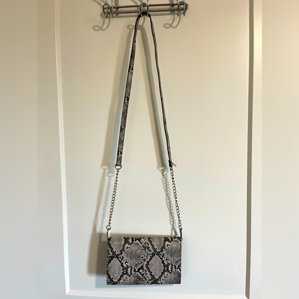 Reptile skin (faux) purse